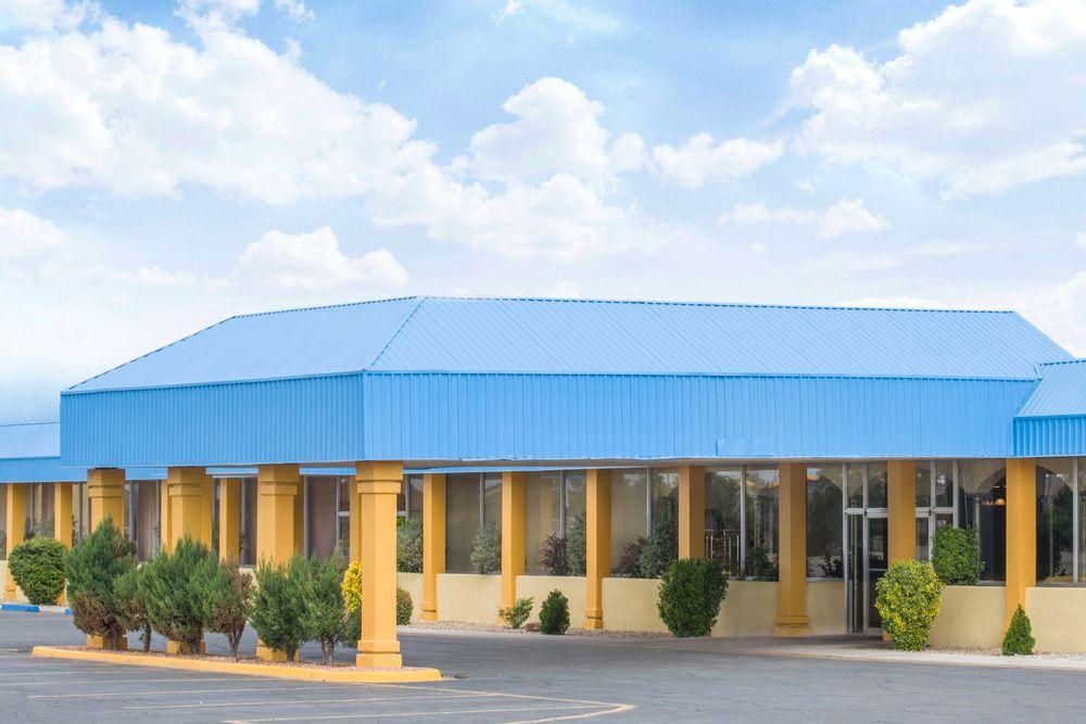 Days Inn & Suites By Wyndham Clovis Exterior foto