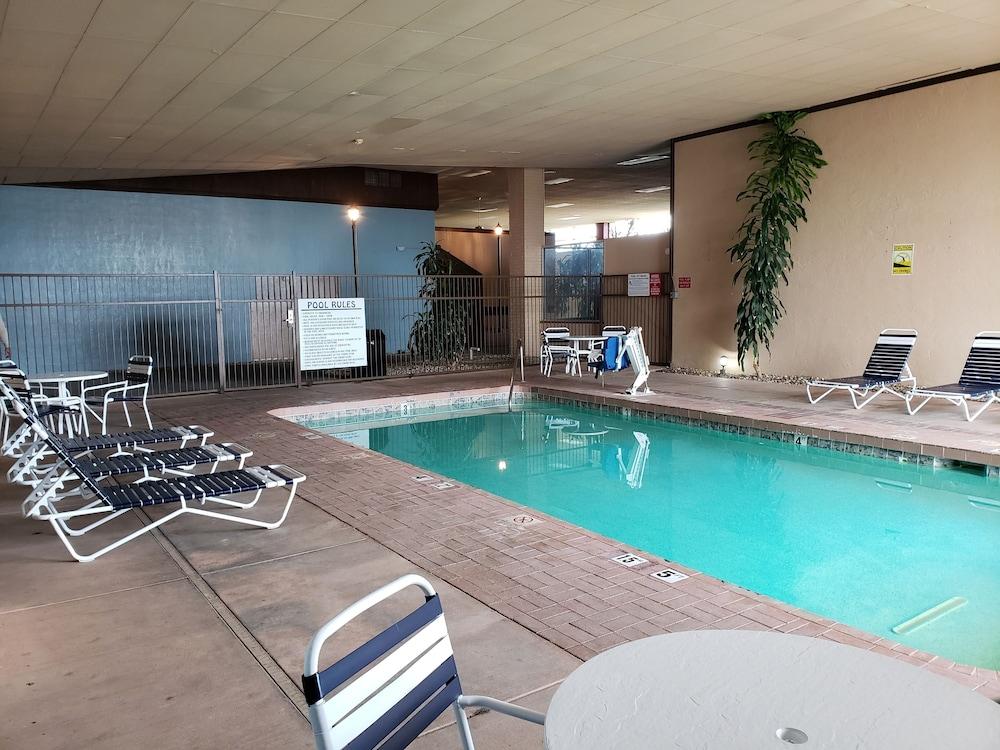 Days Inn & Suites By Wyndham Clovis Exterior foto
